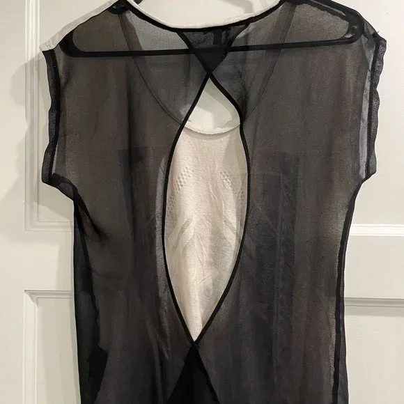 Express sheer open back top - Picture 6 of 7